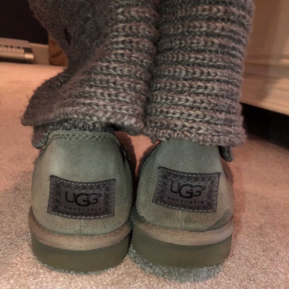 UGG Women’s Classic Cardy gray boots